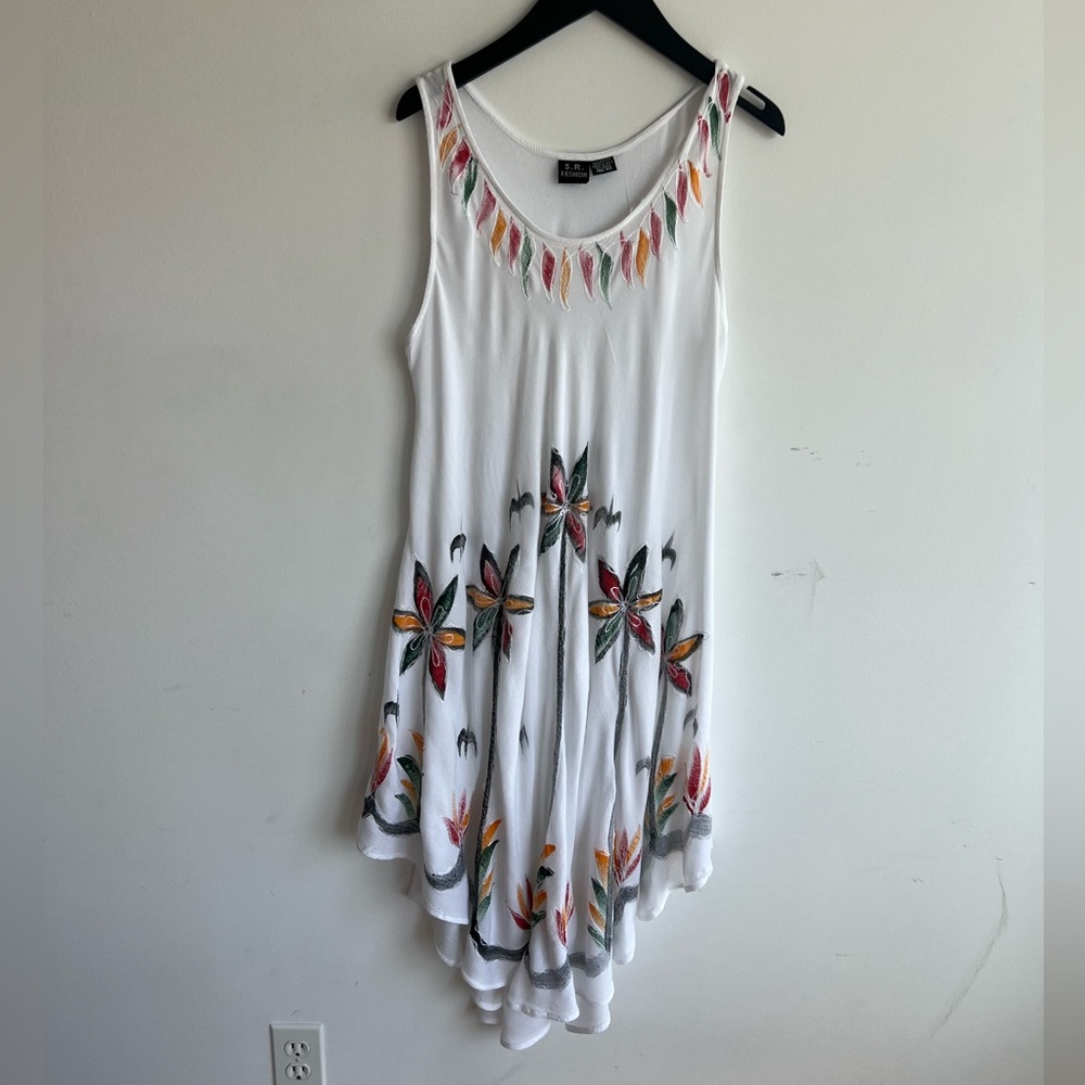 Tropical White Sleeveless  Dress embroidered Romantic Art to Wear